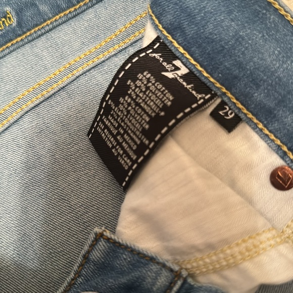 Josephina Skinny Boyfriend - Picture 6 of 7